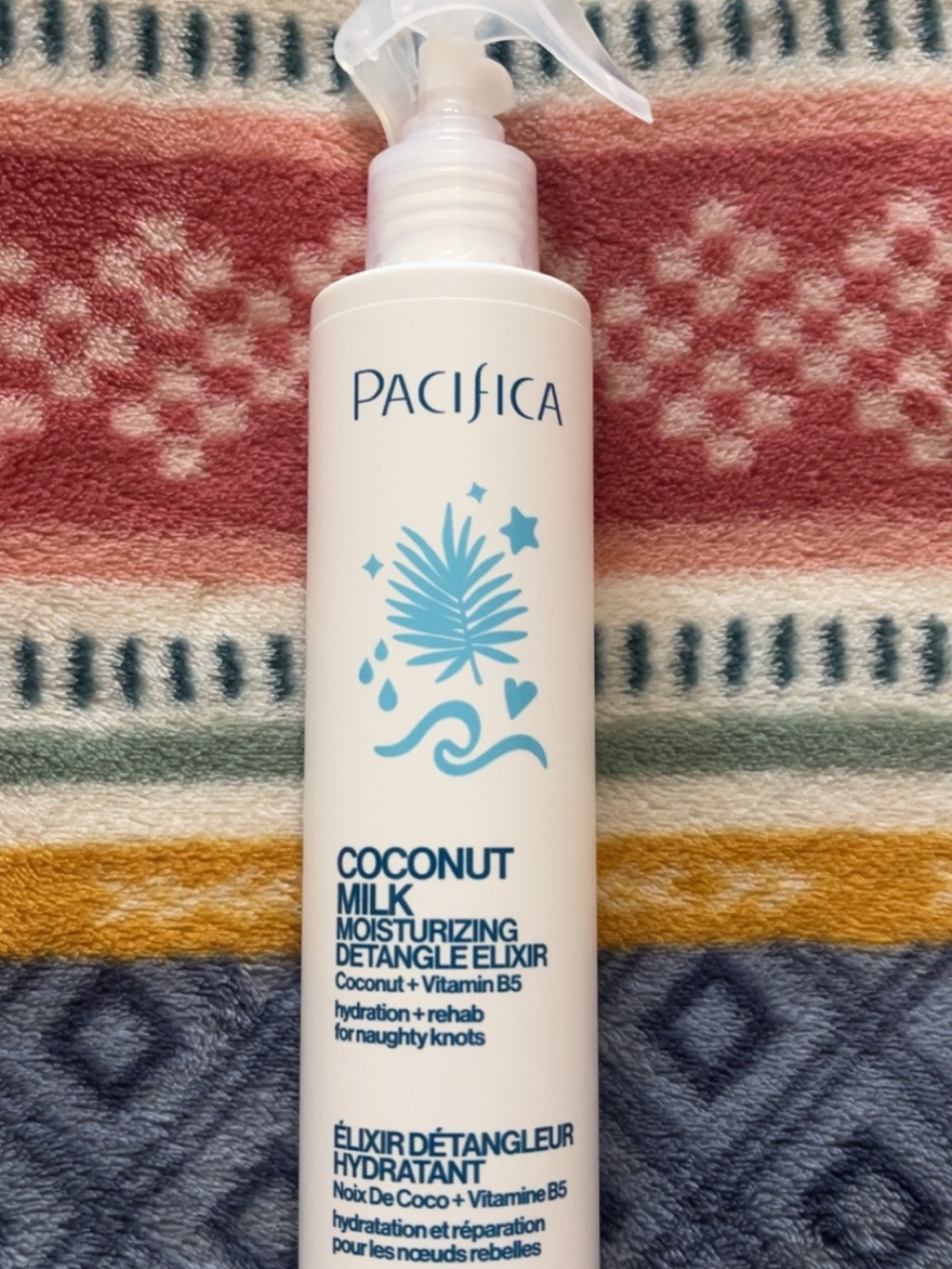 Pacifica Coconut Milk Moisturizing Detangle Elixir - White & Light Blue